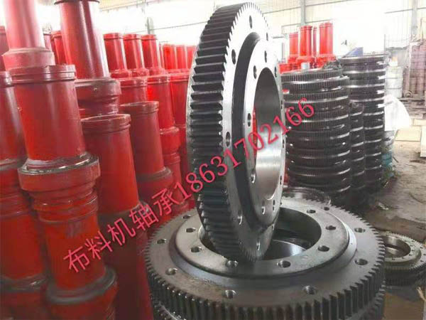布料機軸承1.jpg